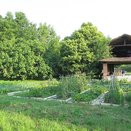 Bed & Breakfast Fara1911 3*